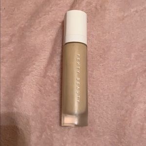 Fenty beauty foundation shade 140